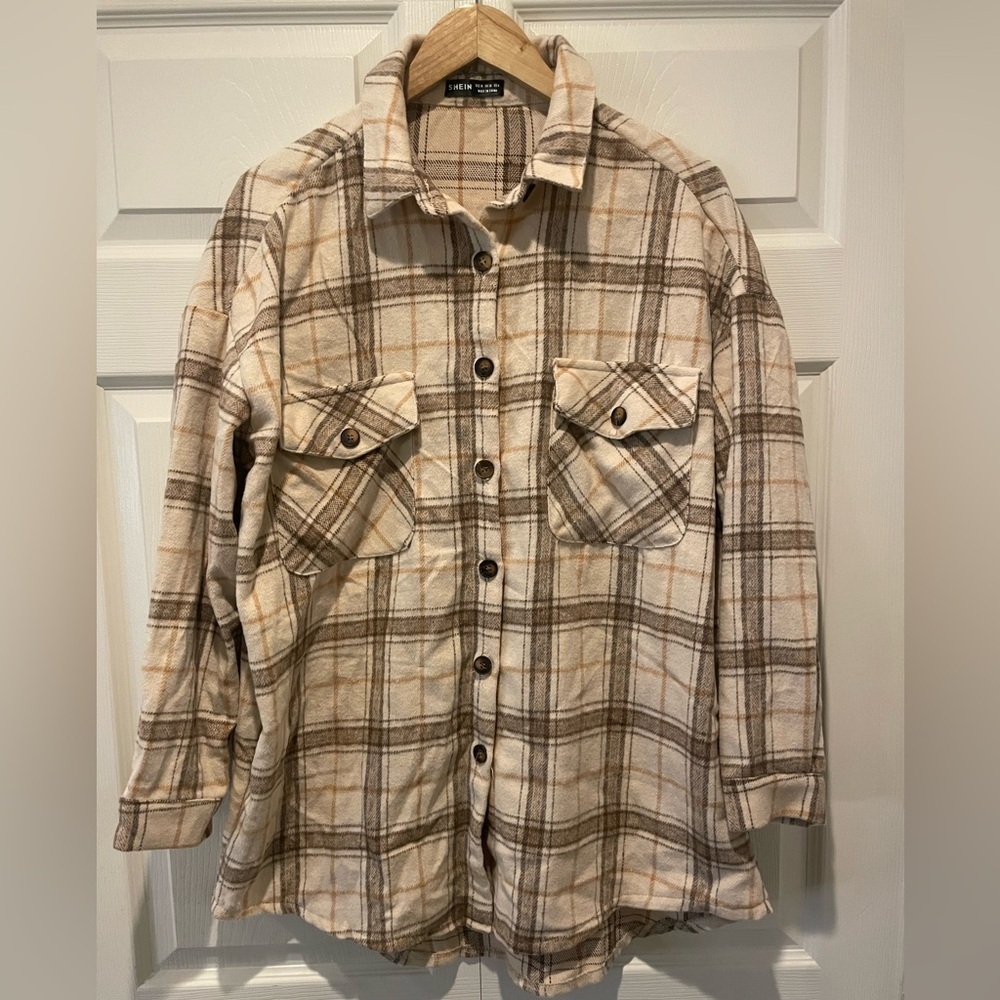 Shein Comfy‎ Plaid Oversized Button Down